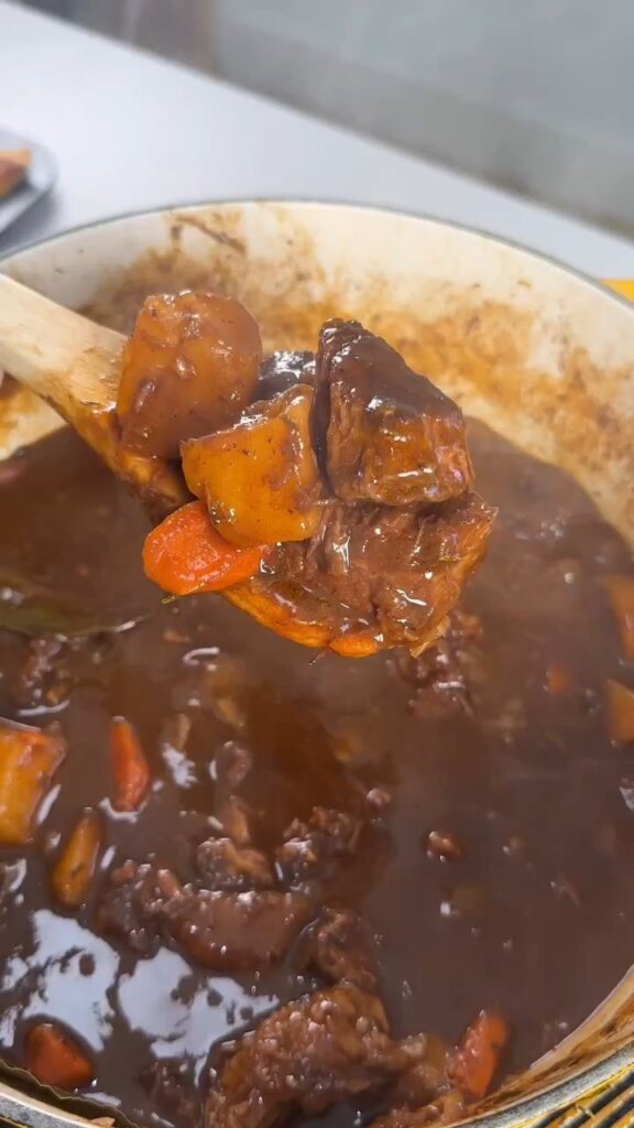 cheesy bread beef stew recipe