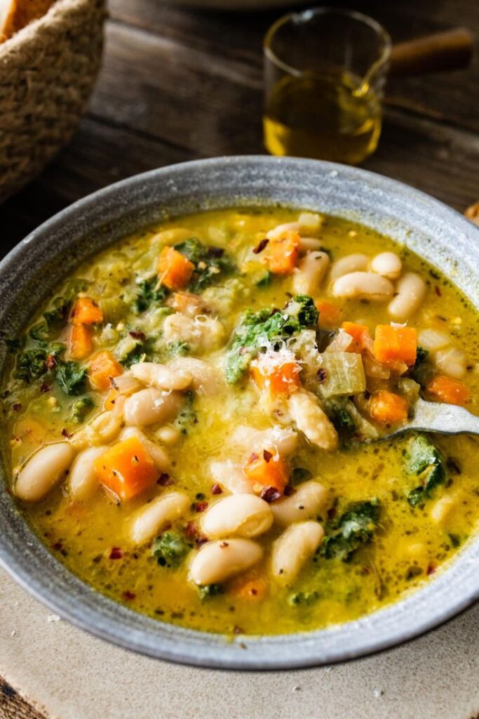 italian bean soup crock pot